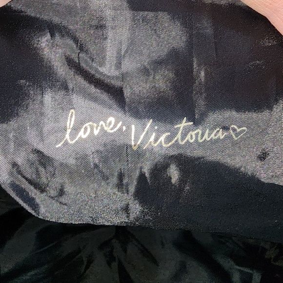 Victoria's Secret Black & Multi Sequin Striped Tote/Weekender 16"X13"X5.5" - Picture 8 of 10